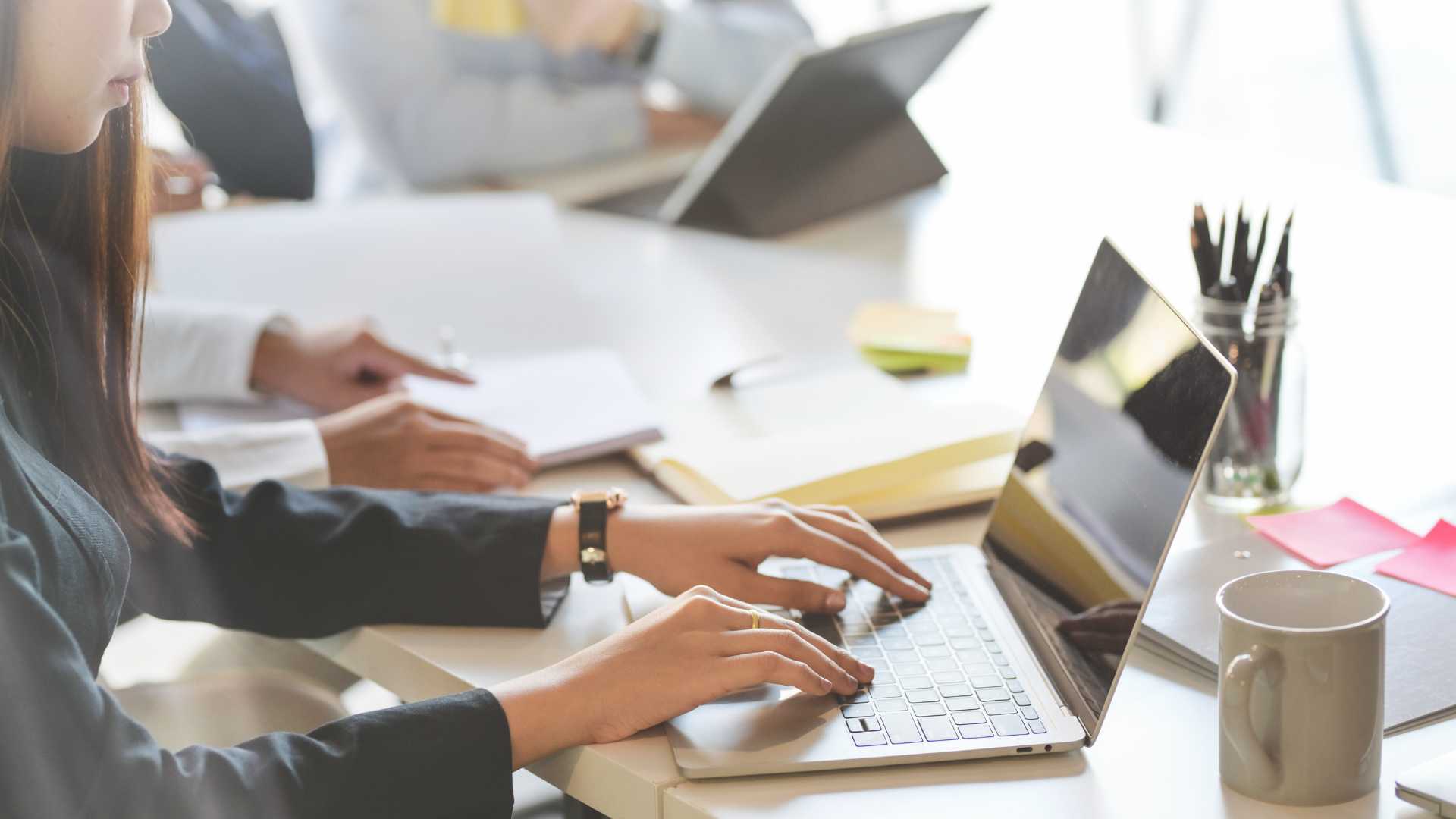 Refurbished vs New Laptops for Office Use